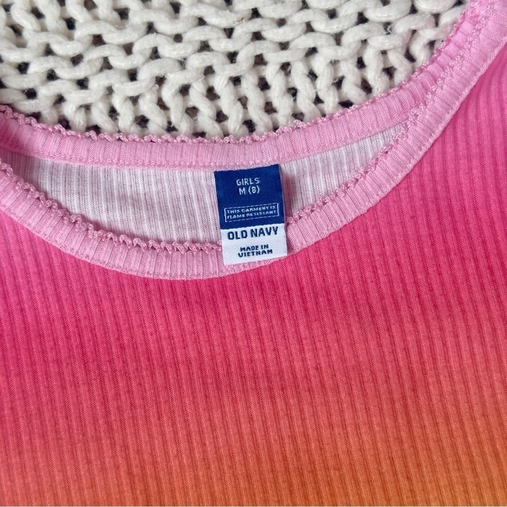 Old Navy Pink and Orange Pajama Set with Vibrant Ombre Colors Girls Med